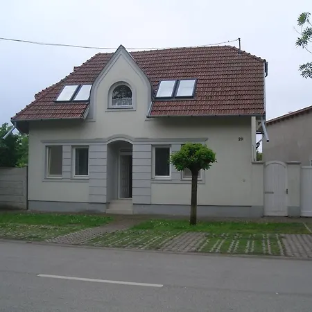 דירה Apartments-mini-hotel Csongrád